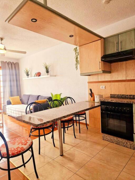 Comfortable Centrally Located Apartment Playa Feñabe Zewnętrze zdjęcie